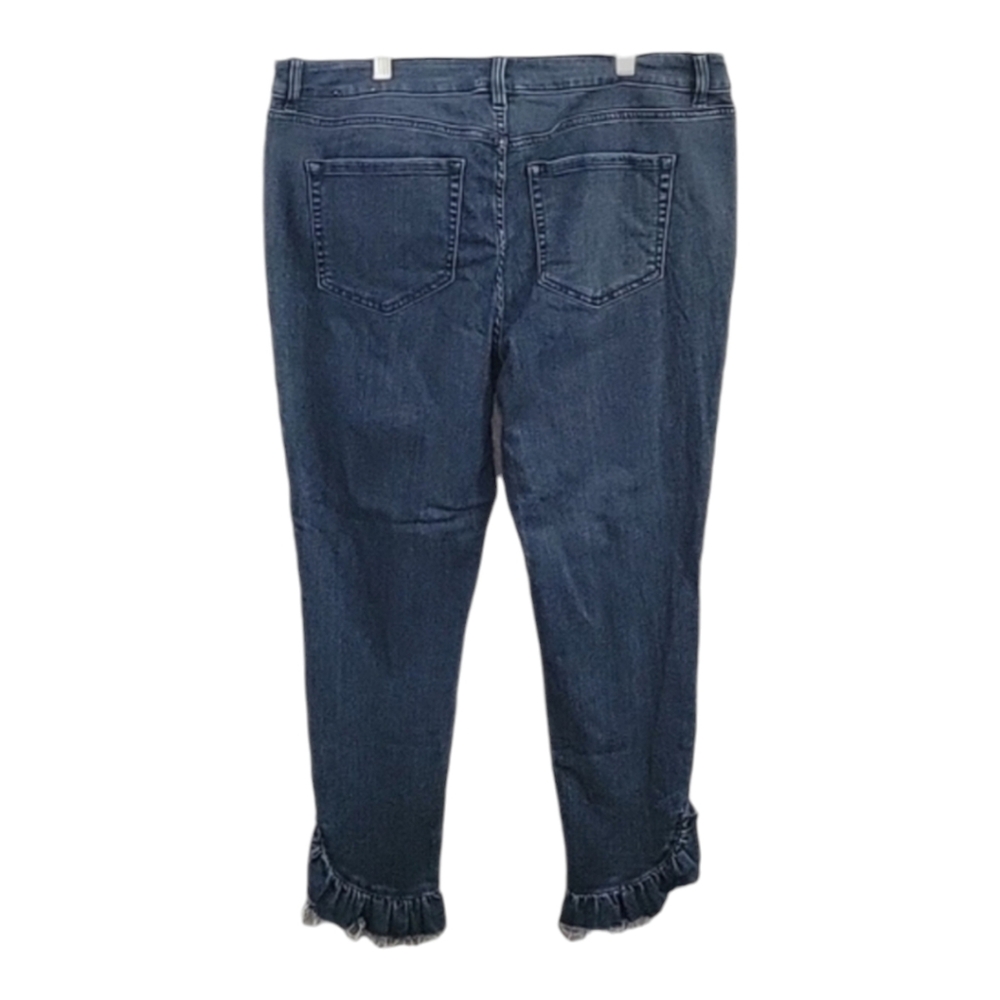 Lane Bryant Mid Rise Super Stretch Skinny Jeans w Petaled Distressed Hem Size 16 - Picture 7 of 10